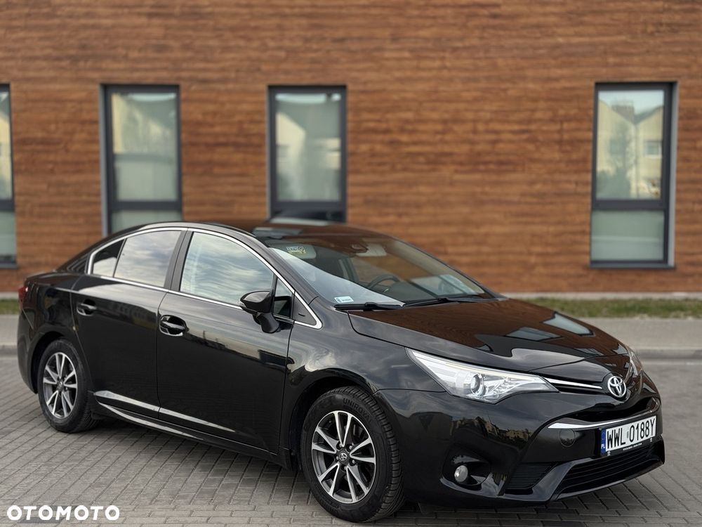 Toyota Avensis 1.8 Premium - 2