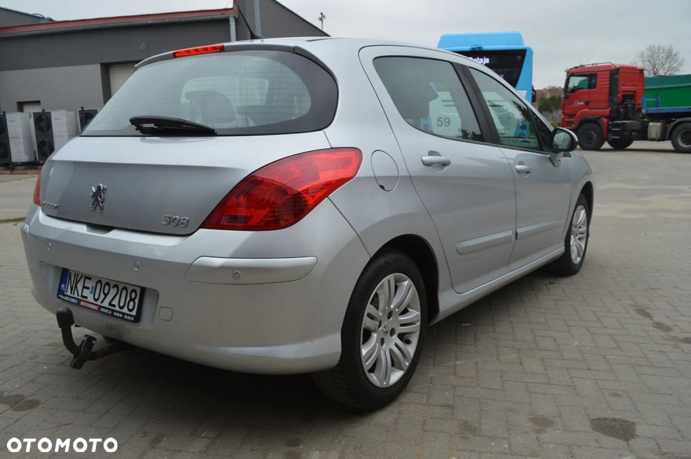 Peugeot 308 1.6 HDi Premium - 8