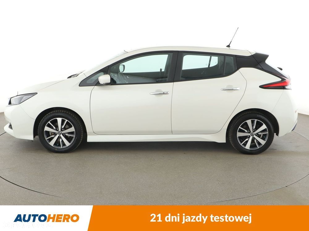 Nissan Leaf 40kWh Acenta (6.6 kW) - 2