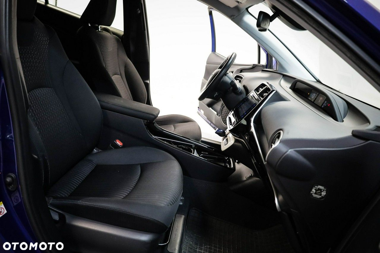 Toyota Prius - 24