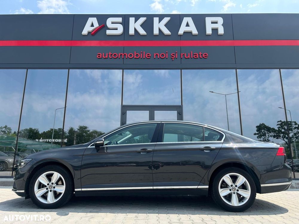 Volkswagen Passat 2.0 TDI DSG Highline - 10
