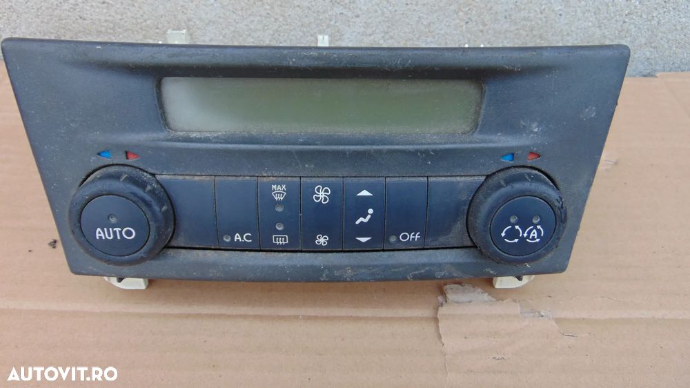 Panou clima Renault Laguna 2 an 2002-2007 cod 8200264424 - 3
