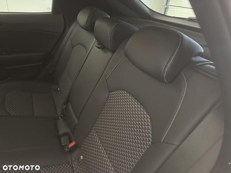 Kia XCeed 1.5 T-GDI L DCT - 20
