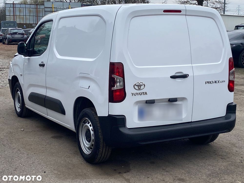 Toyota PROACE CITY 1.5 CRD - 2