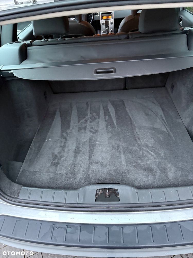 Volvo V50 2.0D DPF Kinetic - 24