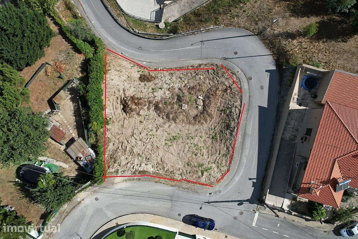 Terreno  para venda - Grande imagem: 2/5