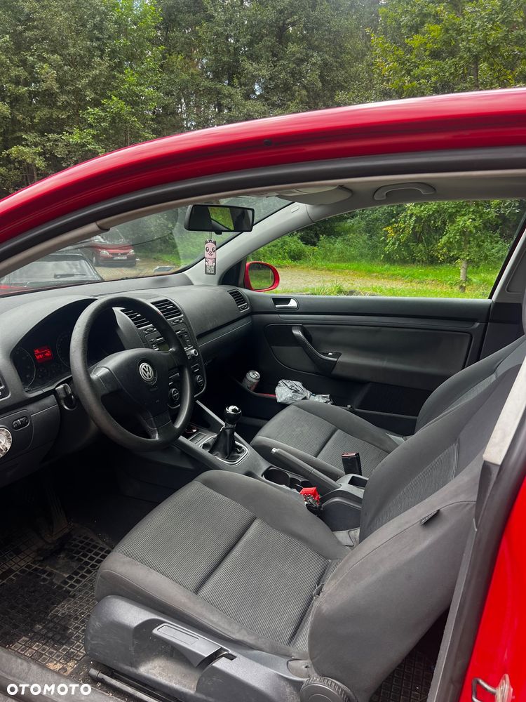 Volkswagen Golf - 9