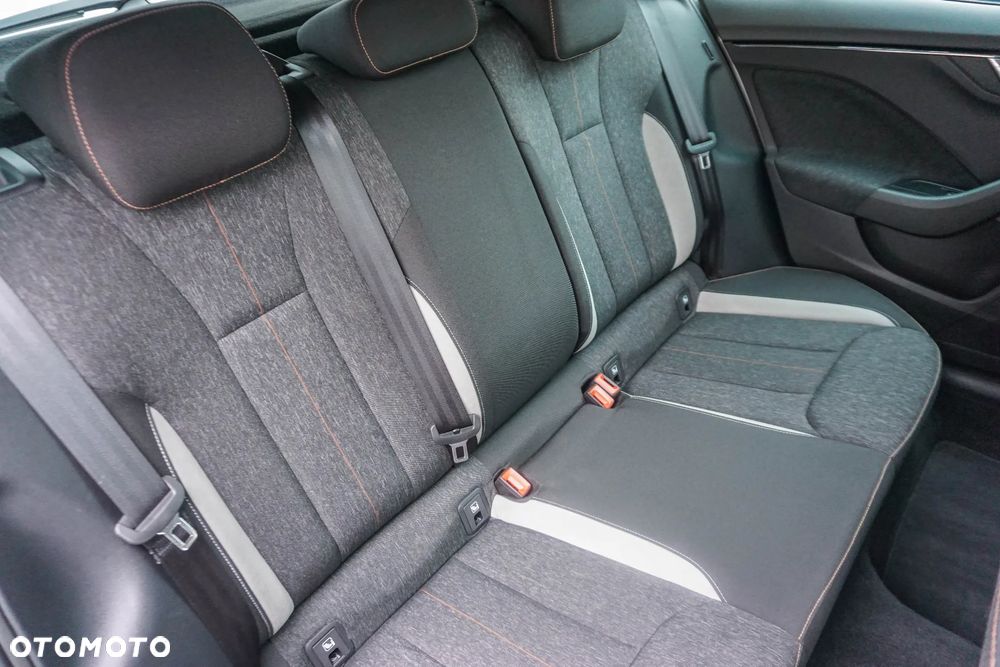 Skoda Scala 1.5 TSI Style DSG - 31