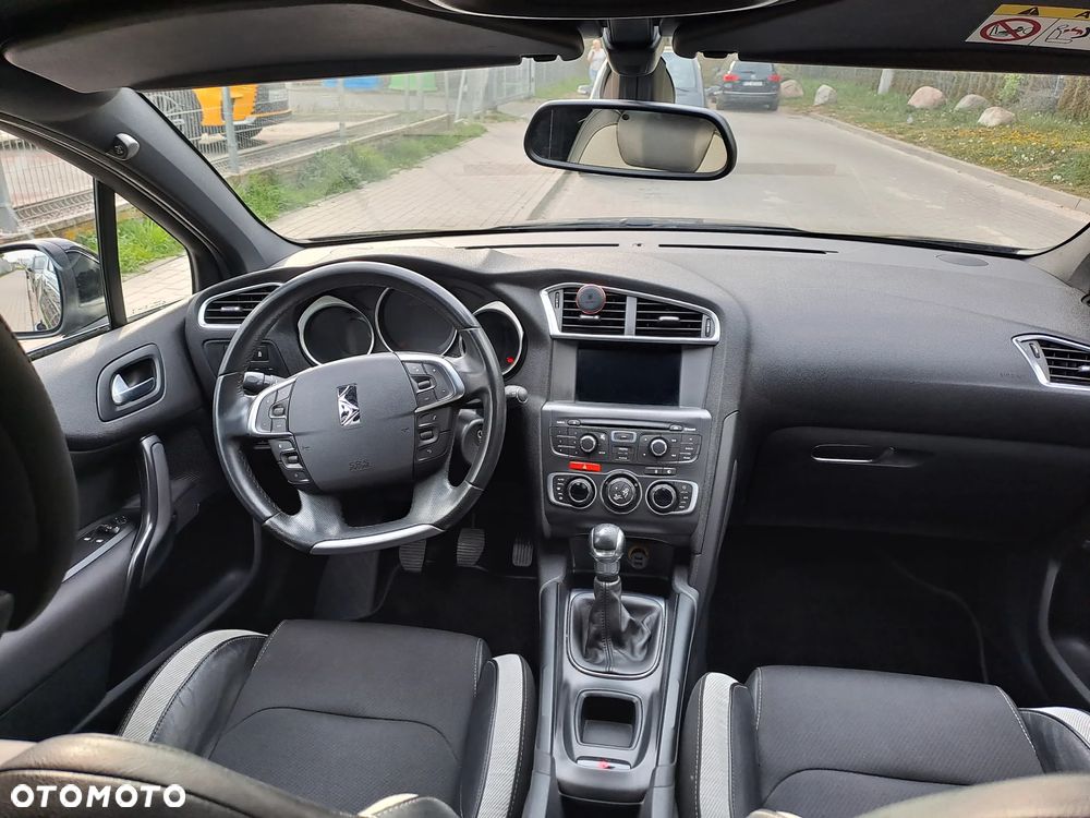 Citroën DS4 1.6 VTi SoChic - 10
