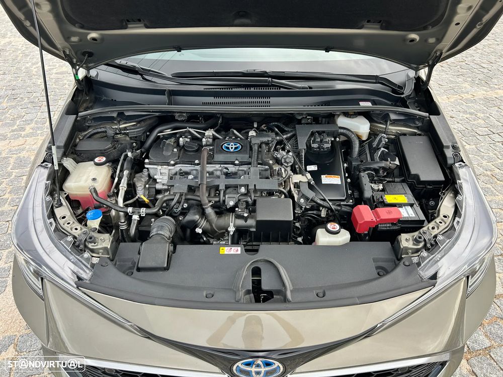 Toyota Corolla 1.8 Hybrid Exclusive - 31