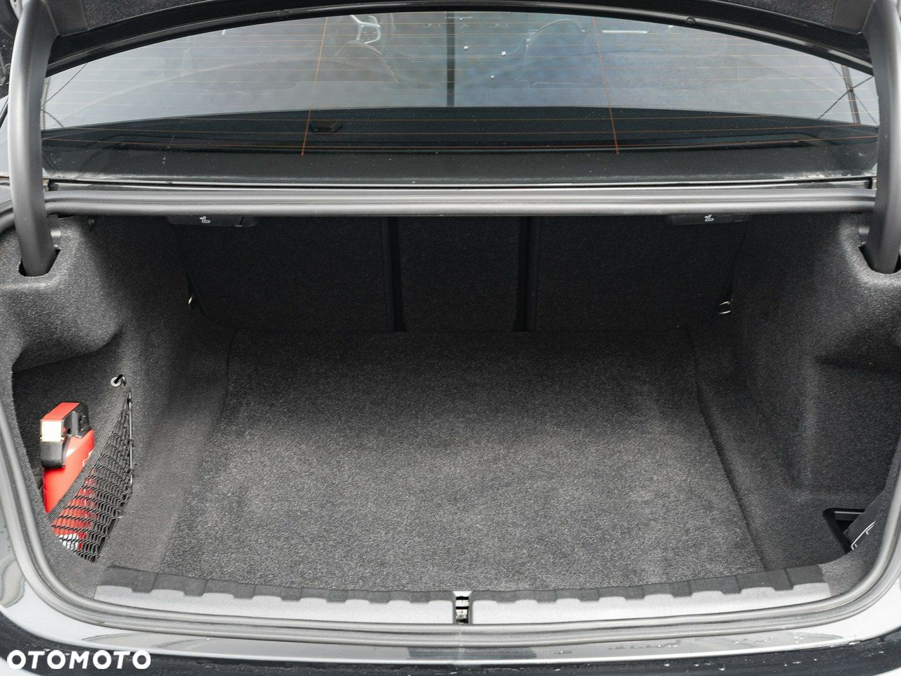 BMW Seria 3 318i M Sport - 27
