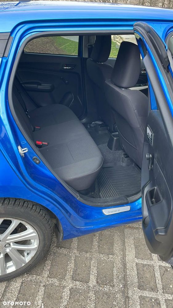 Suzuki Swift 1.2 Dualjet SHVS Premium Plus - 8