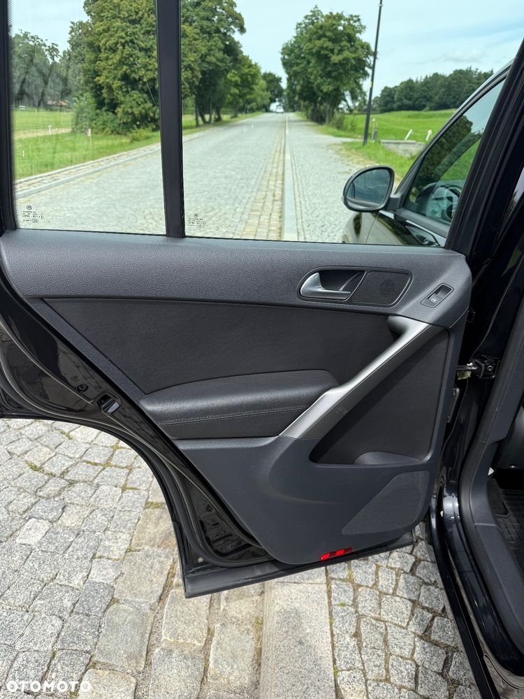 Volkswagen Tiguan 1.4 TSI Sport&Style - 10