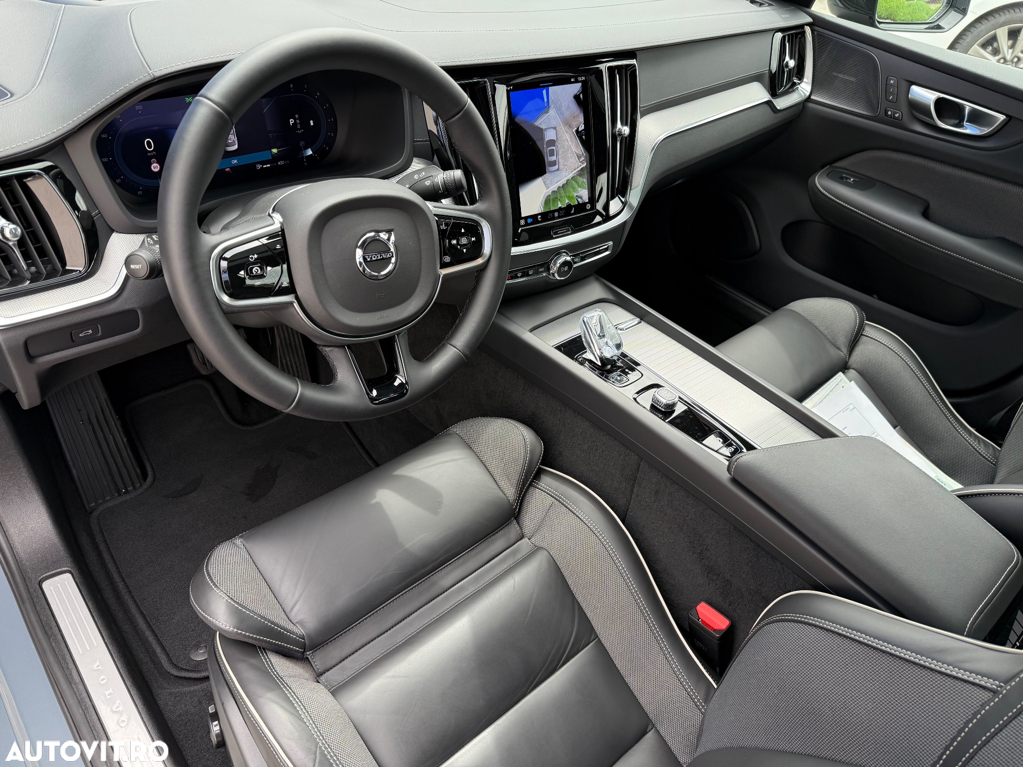 Volvo S60 B5 B AWD Ultimate Dark - 15