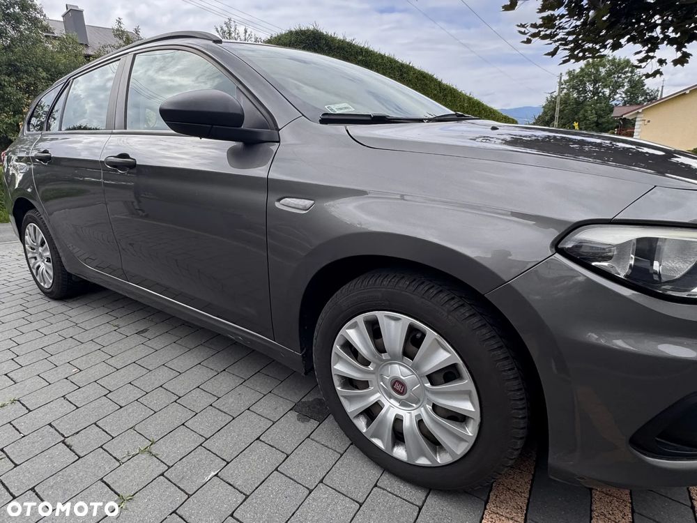Fiat Tipo 1.4 T-Jet 16v Easy - 10