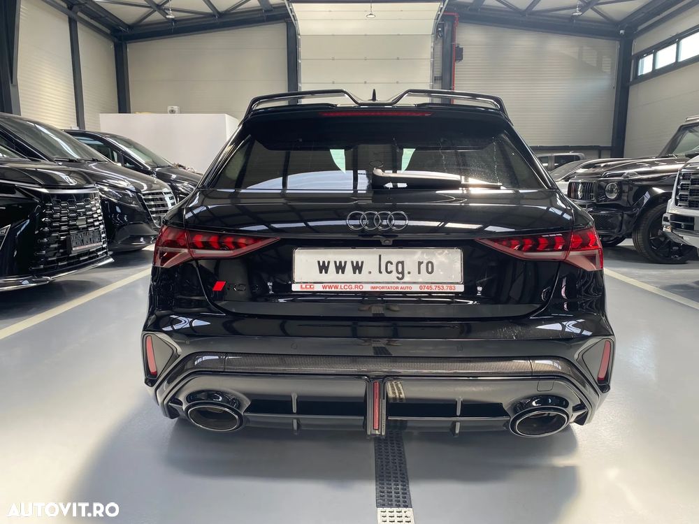 Audi RS3 Sportback TFSI quattro S tronic - 4