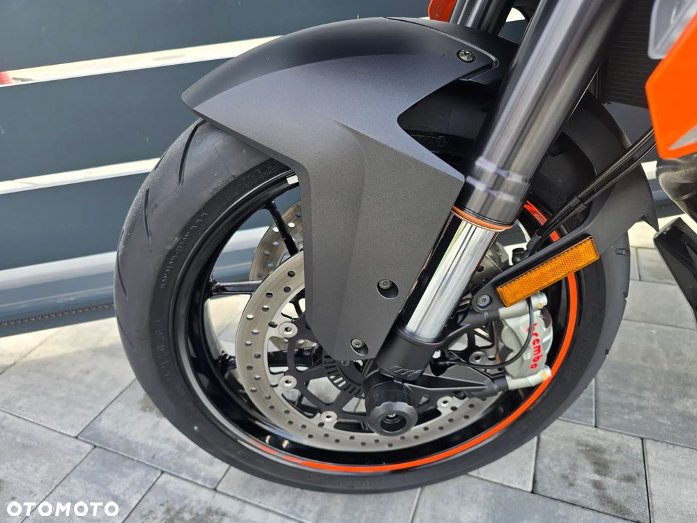 KTM Super Duke - 13
