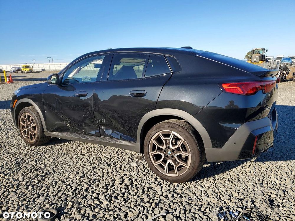 BMW X2 - 3