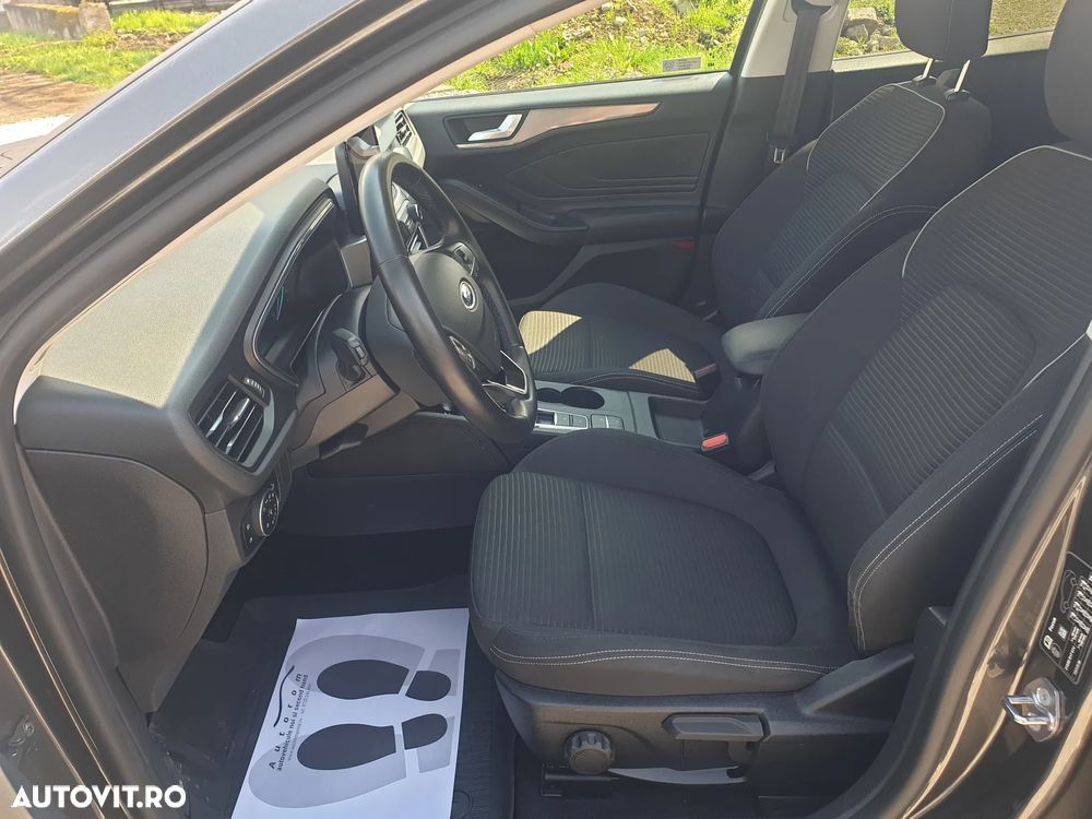 Ford Focus 1.0 EcoBoost Titanium - 13