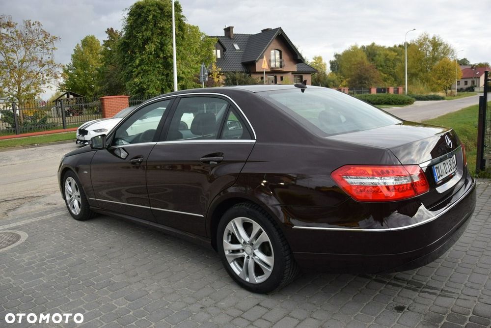 Mercedes-Benz Klasa E - 18