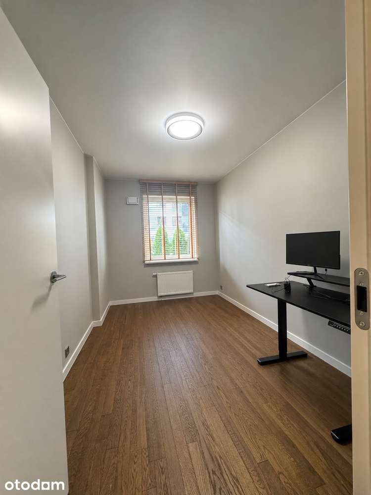 Własny ogród 35 m² | 3 pokoje | garaż | Stacja Grochów