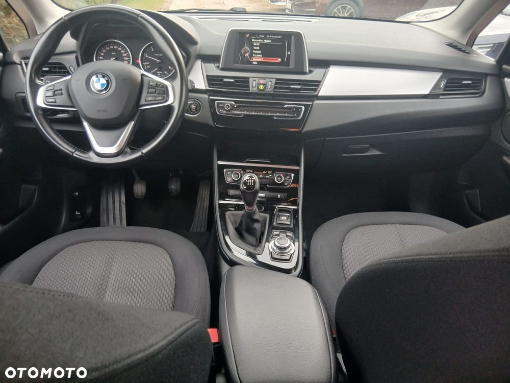 BMW Seria 2 218d xDrive Luxury Line - 30