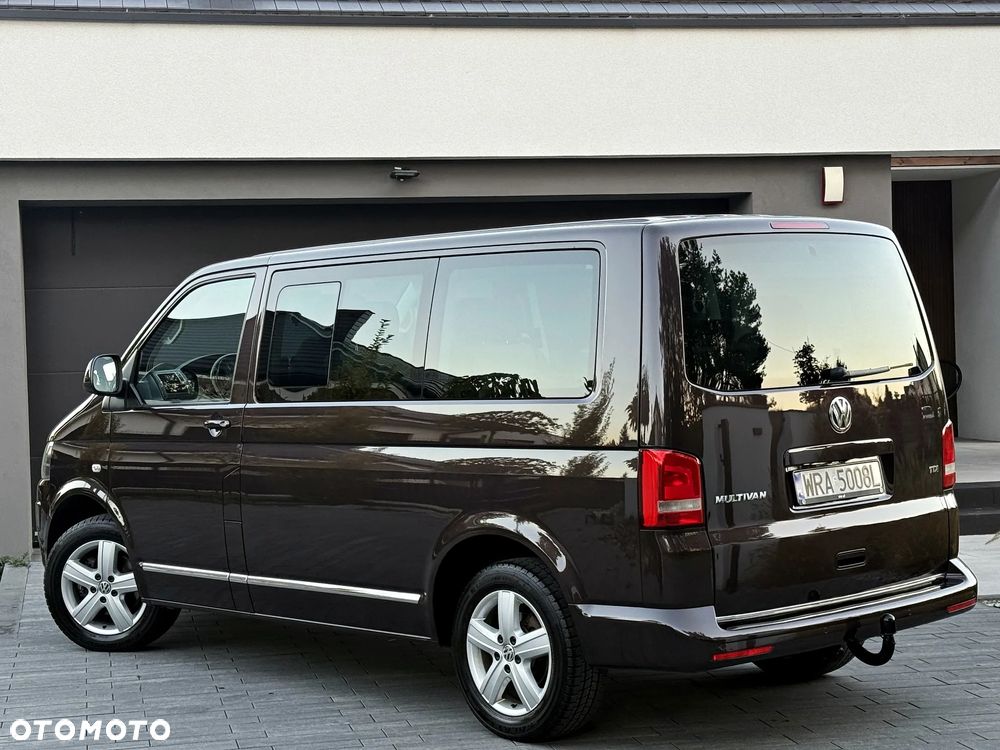 Volkswagen Multivan - 15
