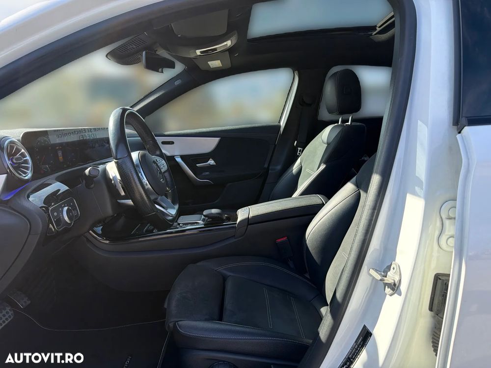 Mercedes-Benz A 250 e 8G-DCT - 14