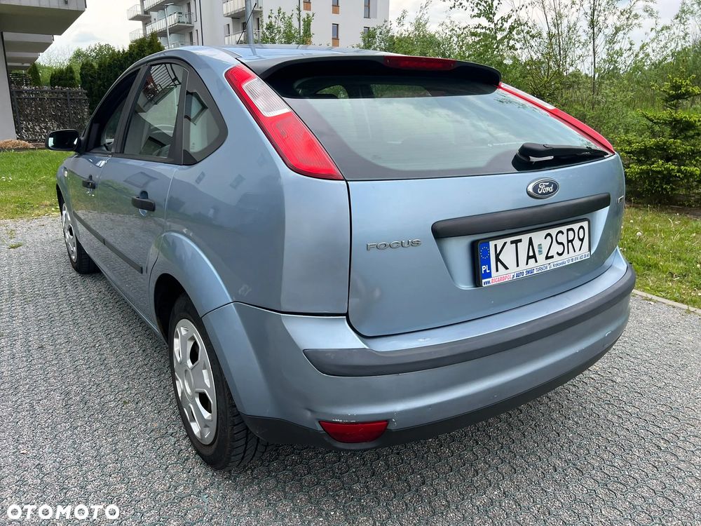Ford Focus 1.8 TDCi Ambiente - 15