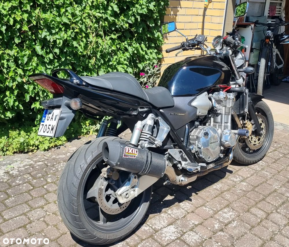 Honda CB - 3