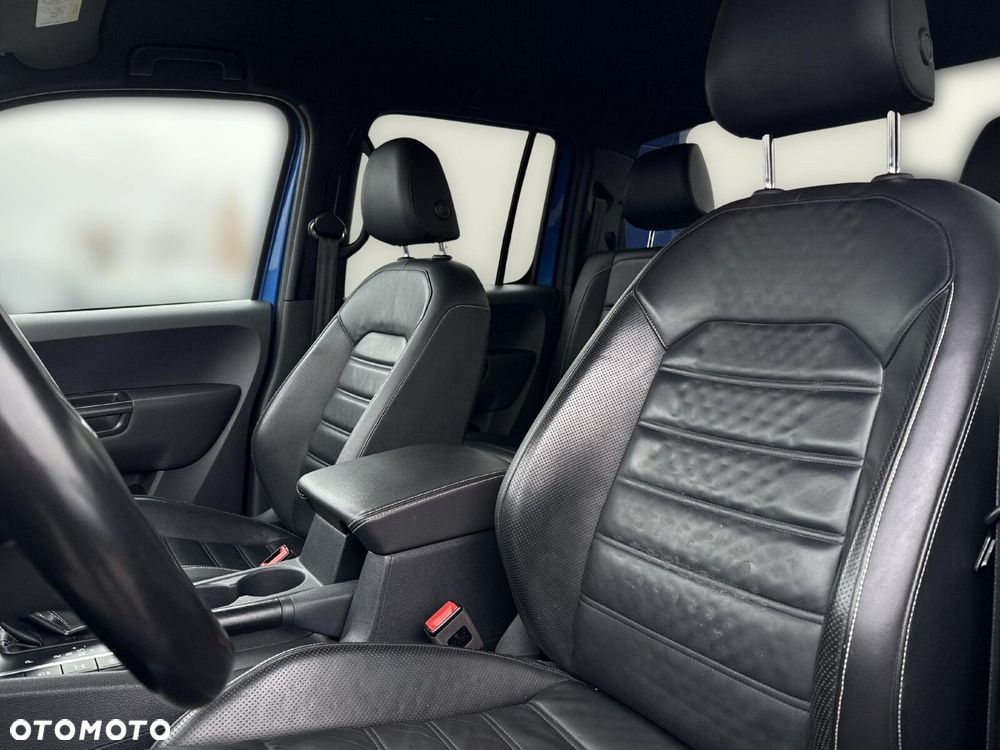 Volkswagen Amarok - 11