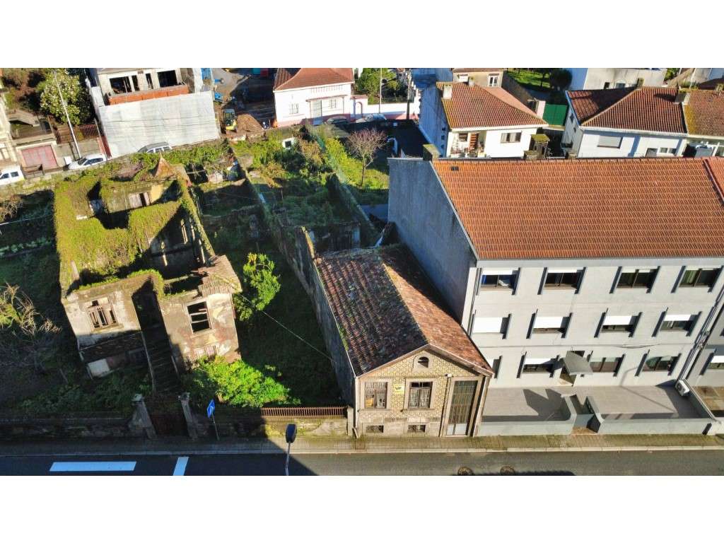 Terreno ARU junto ao Hospital S. João - Grande imagem: 2/5