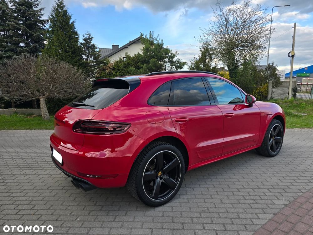 Porsche Macan - 4