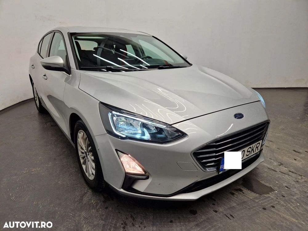 Ford Focus 1.0 EcoBoost Titanium - 11