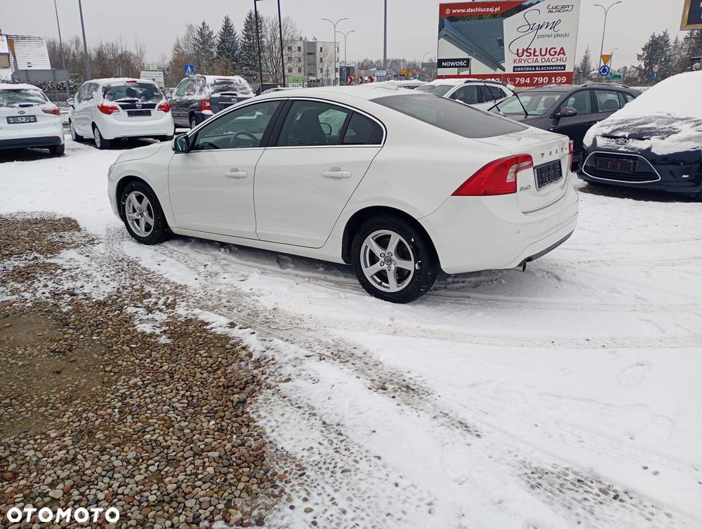 Volvo S60 D3 Drive-E Dynamic Edition (Momentum) - 27