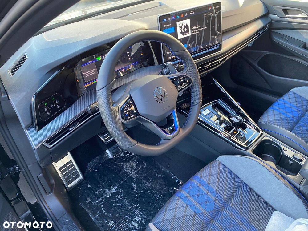 Volkswagen Golf - 14