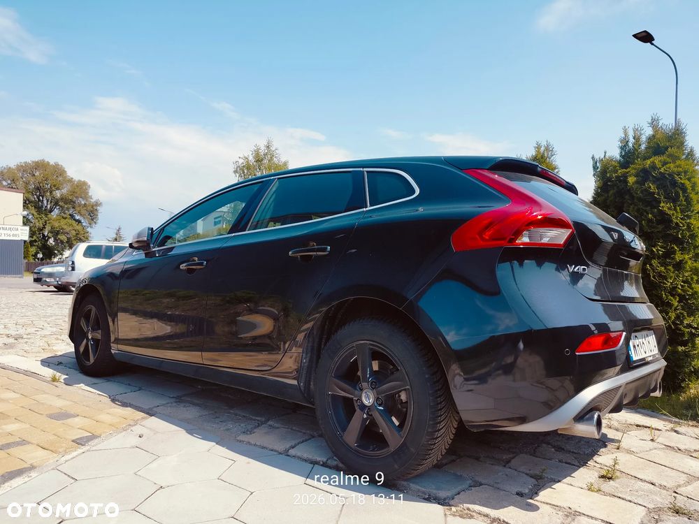 Volvo V40 D4 Drive-E R-Design Summum - 3