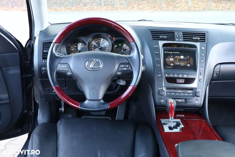 Lexus Seria GS 450h - 26