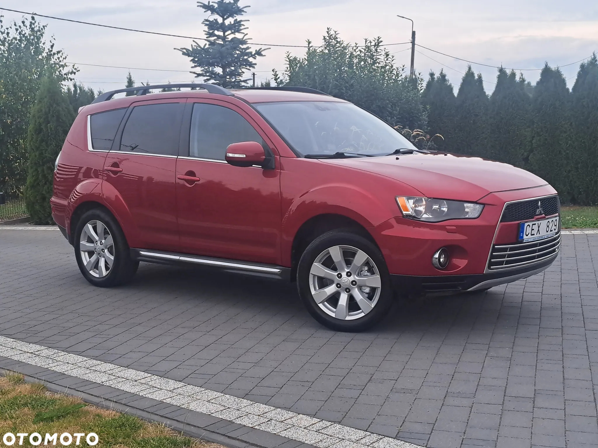 Mitsubishi Outlander - 7