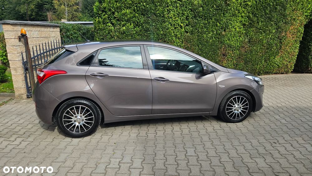 Hyundai i30 1.6 Classic - 8