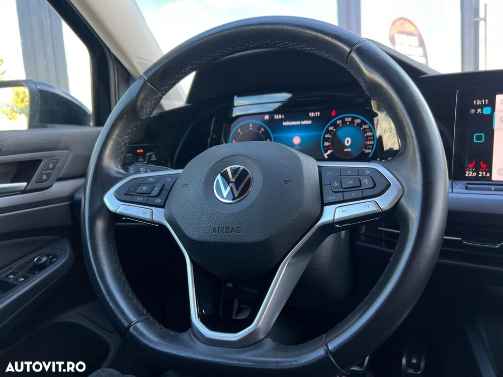 VOLKSWAGEN Golf 2022 — imagine 48