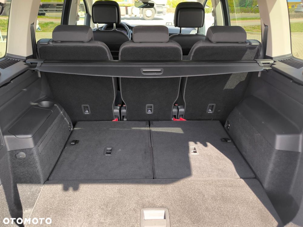 Volkswagen Touran 2.0 TDI BMT Highline DSG - 9