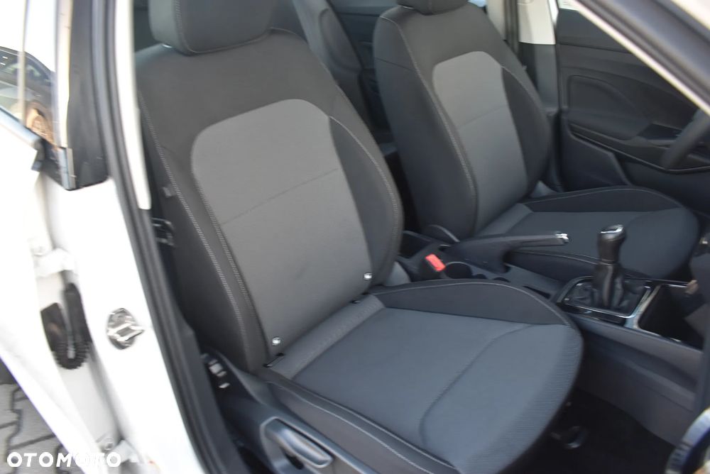 Skoda Fabia 1.0 Ambition - 17