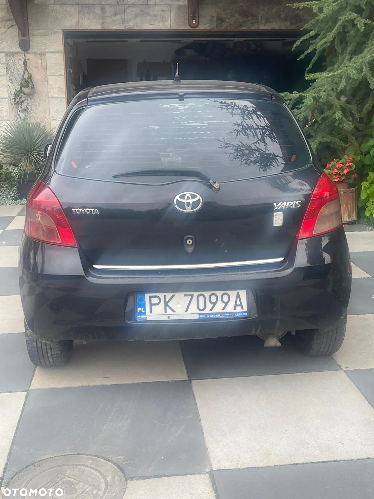 Toyota Yaris - 2