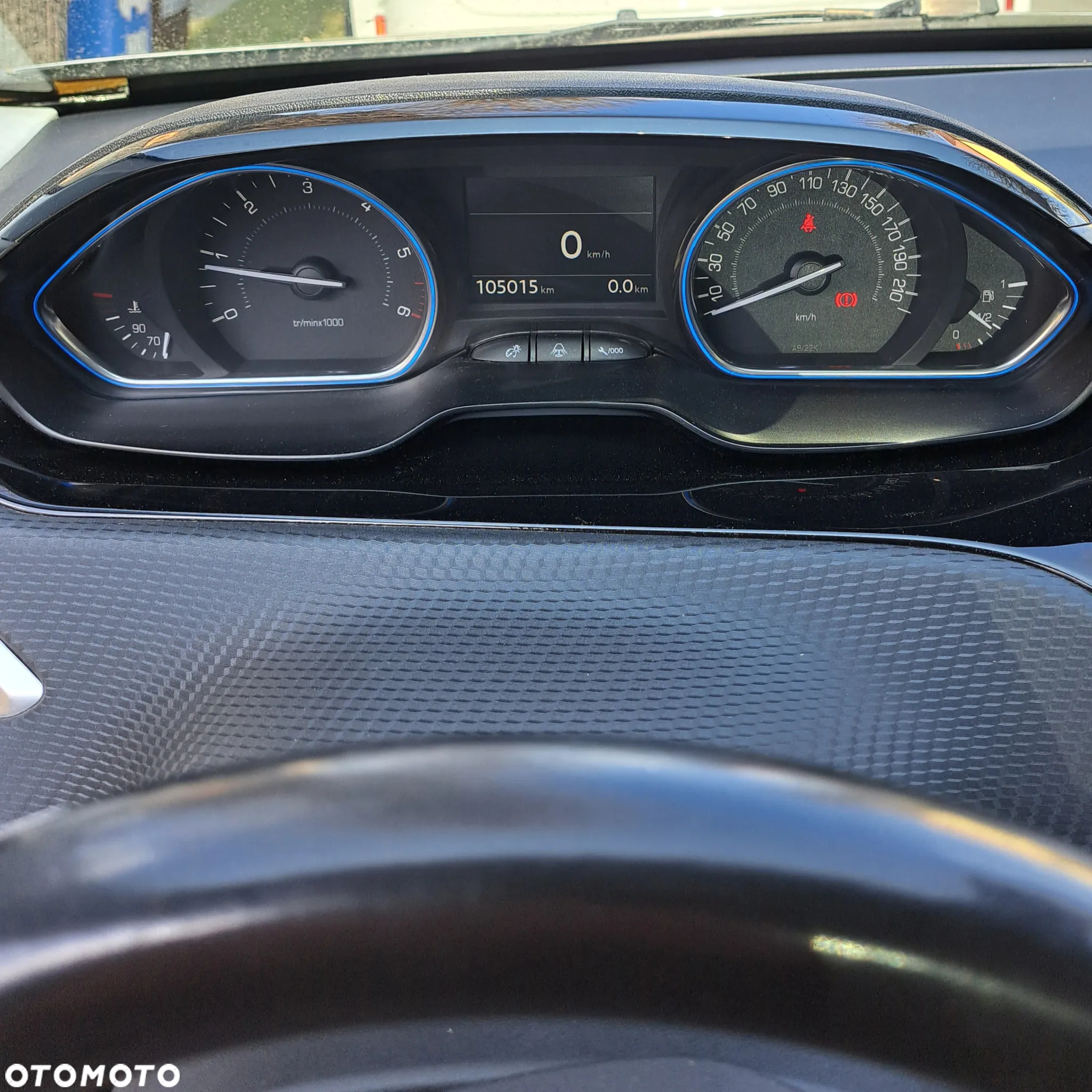 Peugeot 2008 1.6 BlueHDi Active - 4