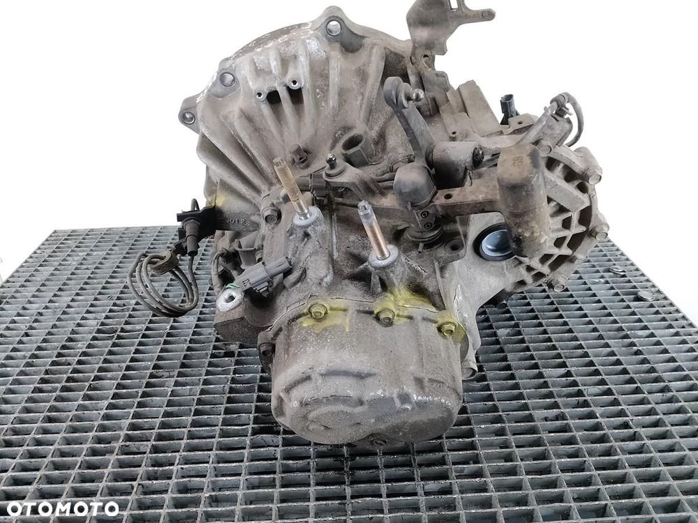 SKRZYNIA BIEGÓW MANUALNA MAZDA 6 I 5TH 2.0 16V - 4