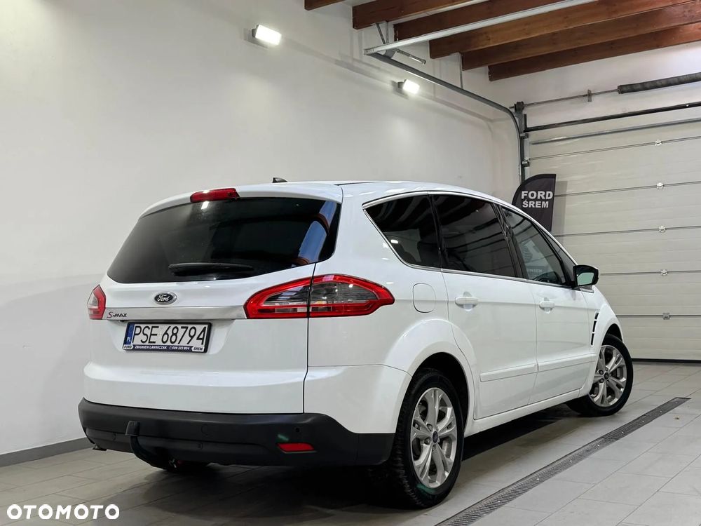 Ford S-Max 2.0 TDCi DPF Titanium - 22