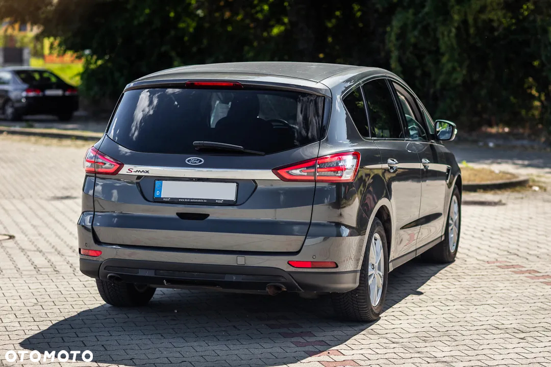 Ford S-Max 2.0 TDCi Titanium - 10