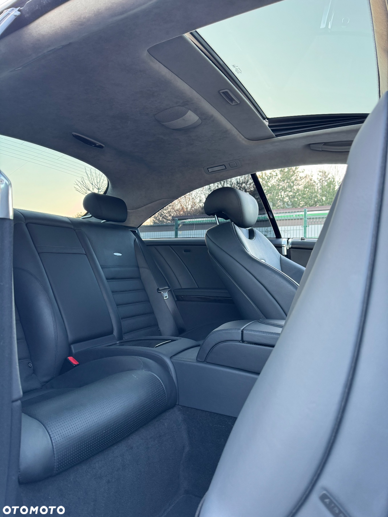 Mercedes-Benz CL 63 AMG 7G-TRONIC - 28
