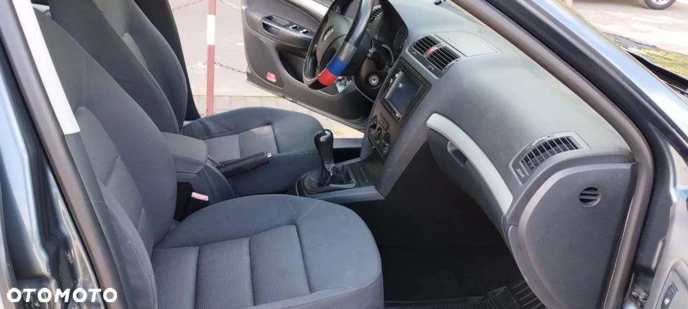 Skoda Octavia 2.0 FSI Elegance - 9